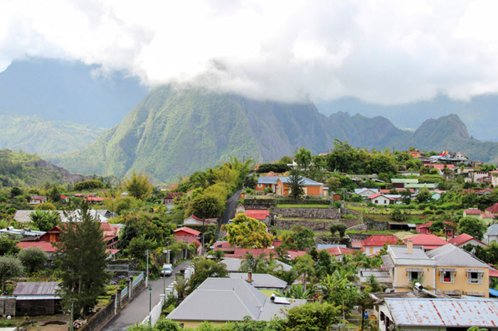Être aidant à la Réunion : quelles solutions existent pour moi ?