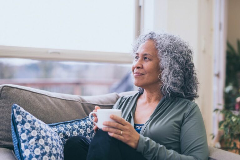 Nouvelle loi sur les soins palliatifs : ce qui change pour les proches aidants